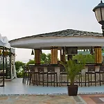 Apartment Exclusive Suites In Azur Panorama